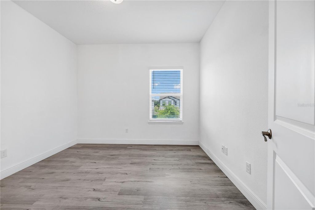Image 21 of property listing at 7381 ALPINE BUTTERFLY LANE, Orlando, FL 32819