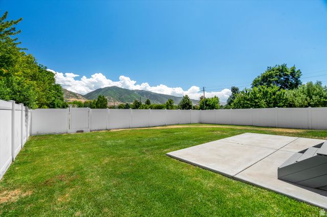 1653 S 500 E, Kaysville, UT 84037