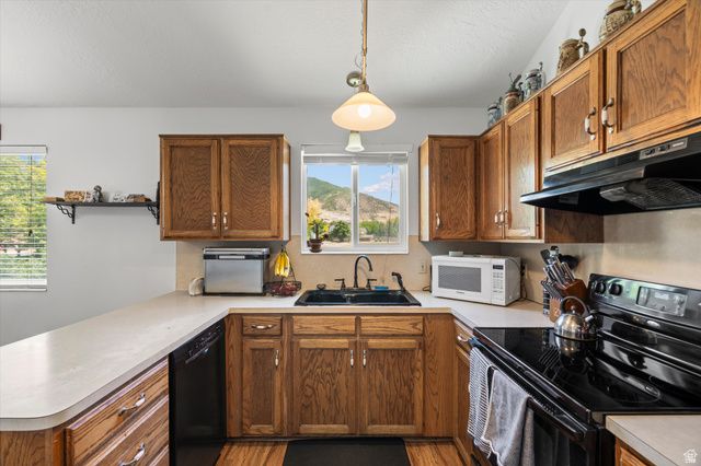 1653 S 500 E, Kaysville, UT 84037