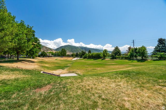 1653 S 500 E, Kaysville, UT 84037