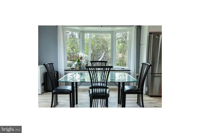 20 COLUMBINE AVE, Browns Mills, NJ 08015