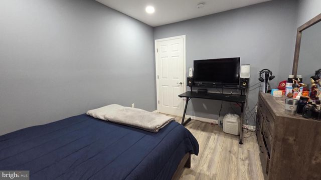 20 COLUMBINE AVE, Browns Mills, NJ 08015