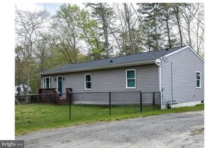 20 COLUMBINE AVE, Browns Mills, NJ 08015