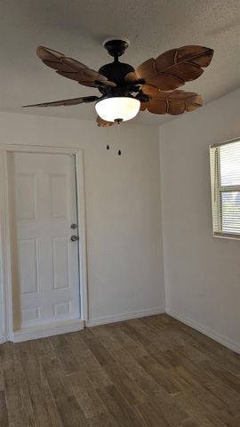 4816 EDGEMOOR AVENUE, Orlando, FL 32811