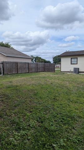 4816 EDGEMOOR AVENUE, Orlando, FL 32811