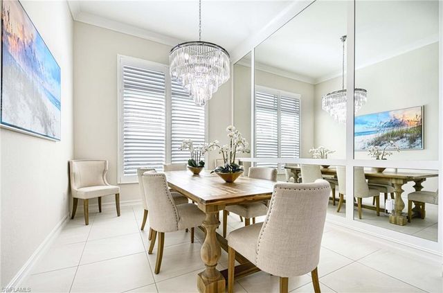 6159 Rodney Bay LN, Naples, FL 34113