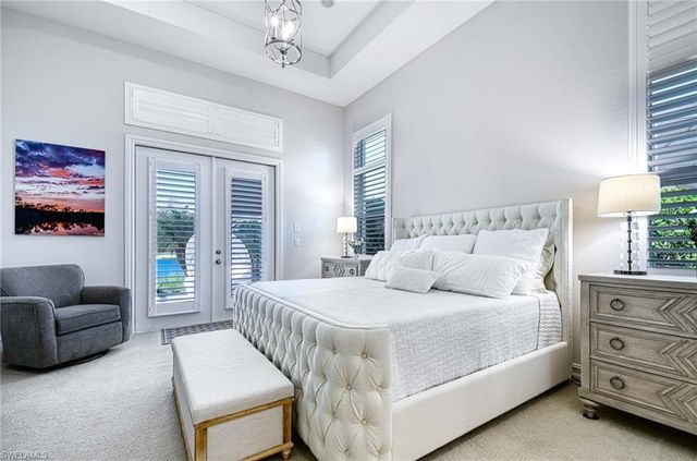 6159 Rodney Bay LN, Naples, FL 34113