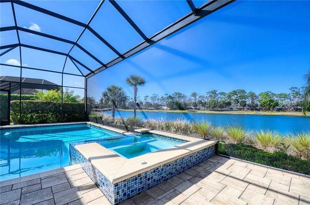 6159 Rodney Bay LN, Naples, FL 34113