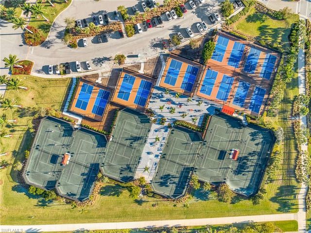 6159 Rodney Bay LN, Naples, FL 34113