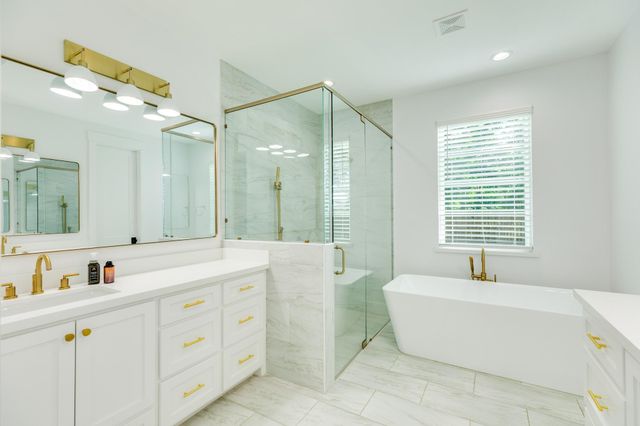 2015 Main Street, Danbury, TX 77534