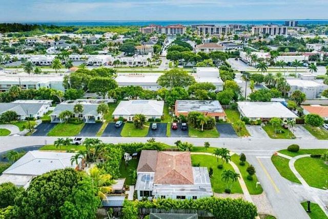 499 NE 28th Road, Boca Raton, FL 33431