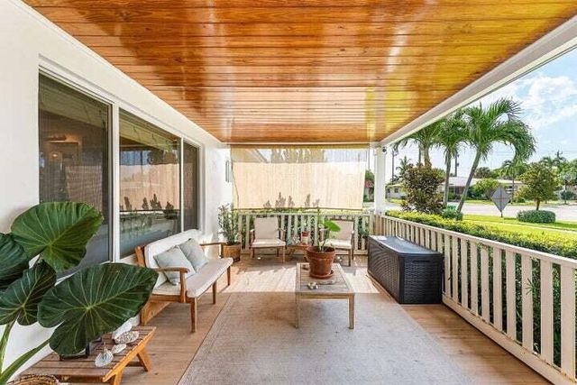 499 NE 28th Road, Boca Raton, FL 33431