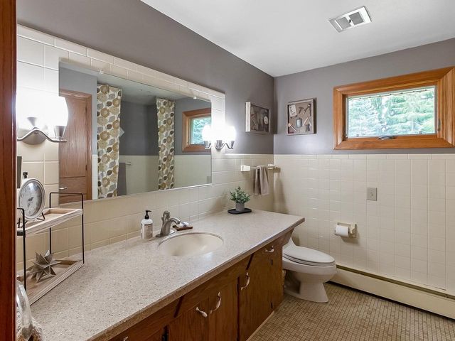 W7610 GRANDVIEW ROAD, Hortonville, WI 54944