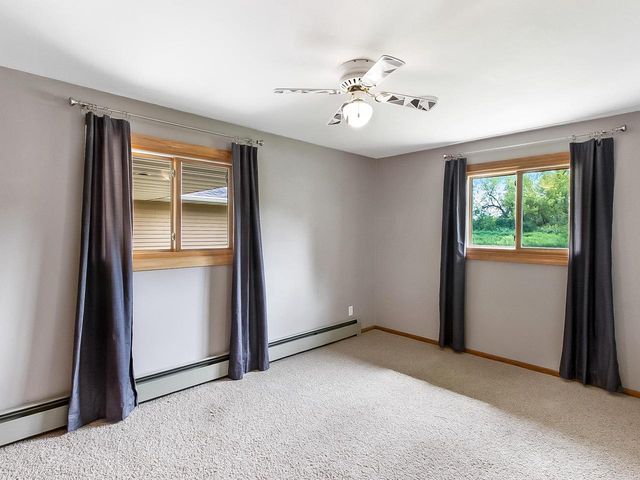 W7610 GRANDVIEW ROAD, Hortonville, WI 54944