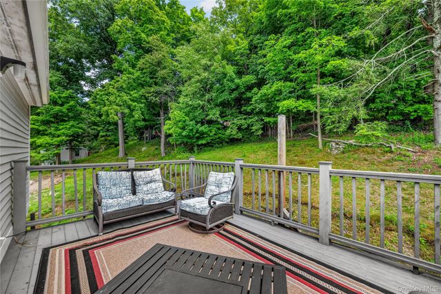 17 Underhill Trail, Monroe, NY 10950