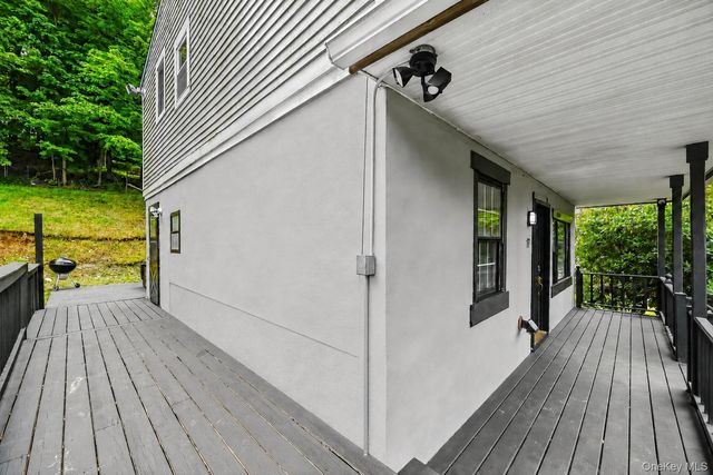 17 Underhill Trail, Monroe, NY 10950