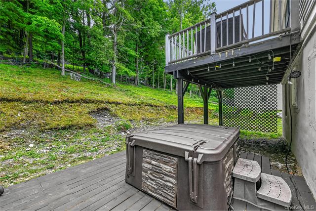 17 Underhill Trail, Monroe, NY 10950