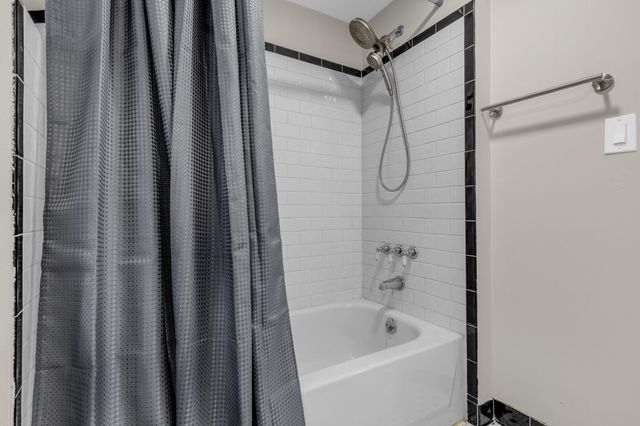 9 Hampton Street, Ware Shoals, SC 29692