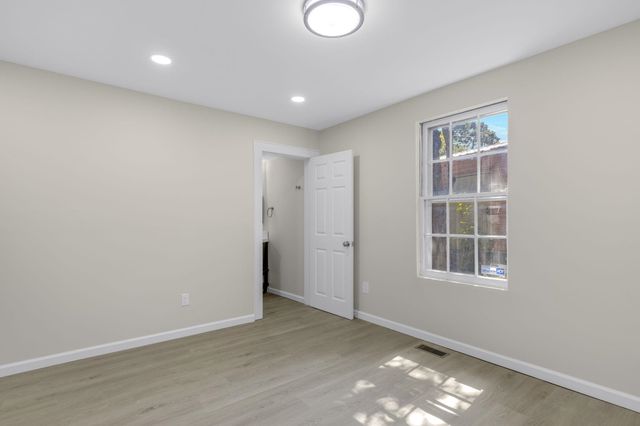 9 Hampton Street, Ware Shoals, SC 29692