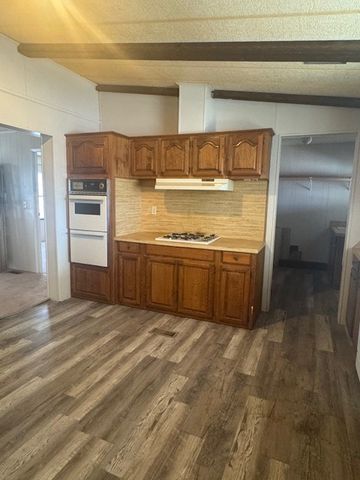 201 47th St, Fort Stockton, TX 79735