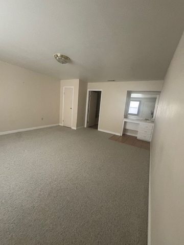 201 47th St, Fort Stockton, TX 79735