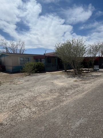 201 47th St, Fort Stockton, TX 79735