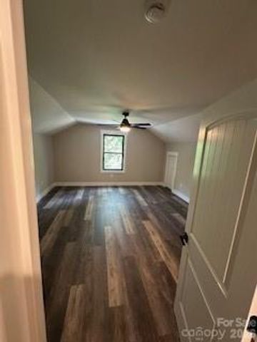 203 2 S Oconeechee Avenue, Black Mountain, NC 28711