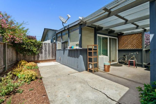 1450 Merrill Street, Santa Cruz, CA 95062