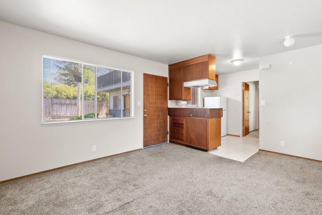 1450 Merrill Street, Santa Cruz, CA 95062