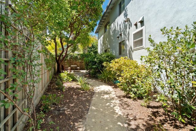 1450 Merrill Street, Santa Cruz, CA 95062