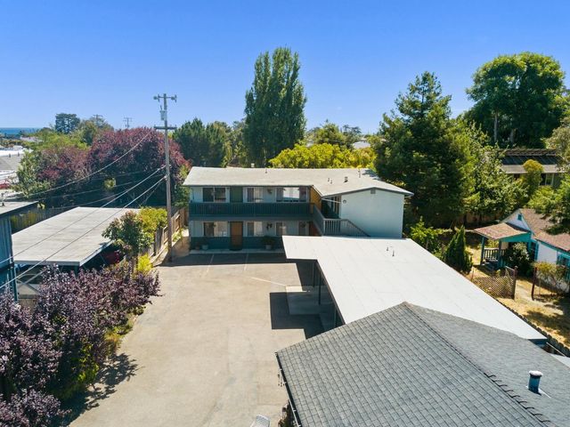1450 Merrill Street, Santa Cruz, CA 95062