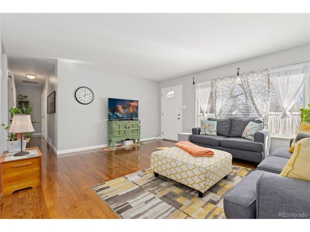 5095 S Osceola St, Littleton, CO 80123