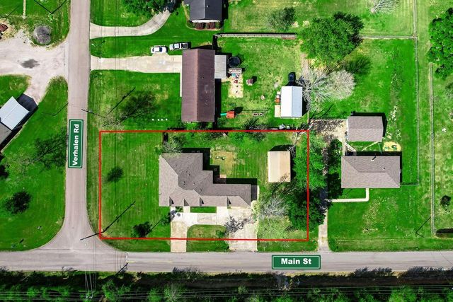 1214 Main Street, Alvin, TX 77511