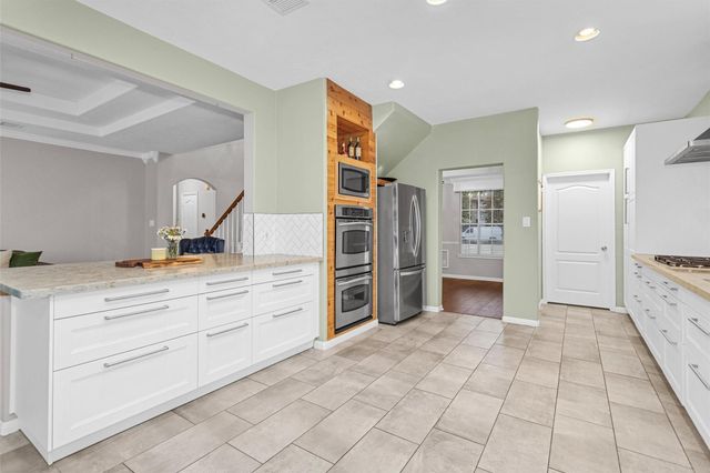 6010 Charrington Drive, Spring, TX 77389