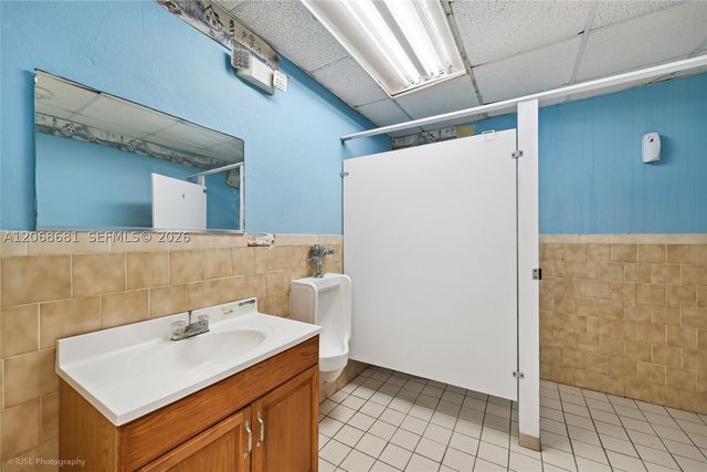 680 Superior St, Opa Locka, FL 33054