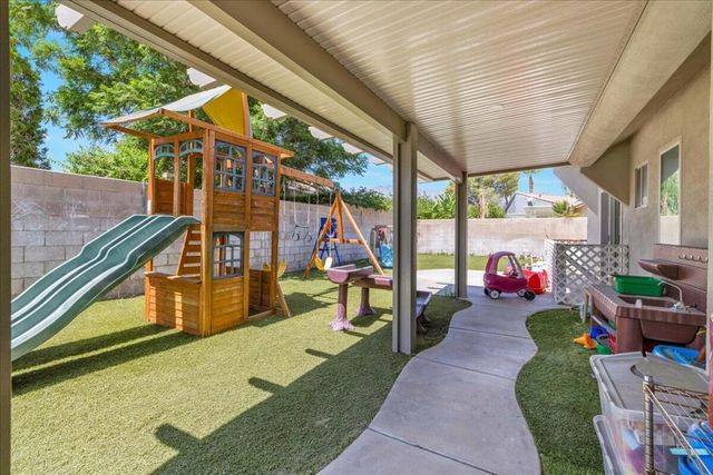 69205 Kemper Court, Cathedral City, CA 92234