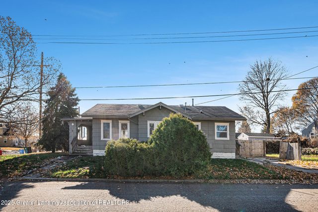 1919 N East Street, Lansing, MI 48906