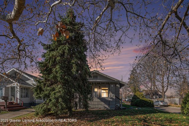 1919 N East Street, Lansing, MI 48906