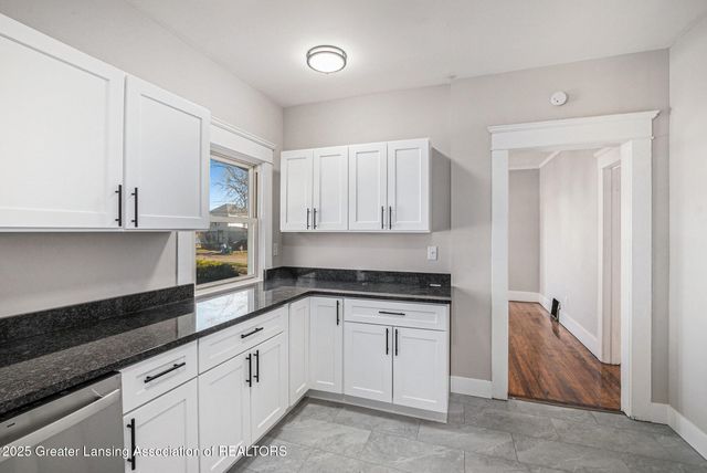 1919 N East Street, Lansing, MI 48906