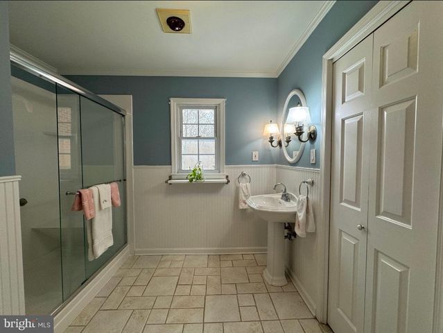 1105 YARDLEY CMNS, Yardley, PA 19067