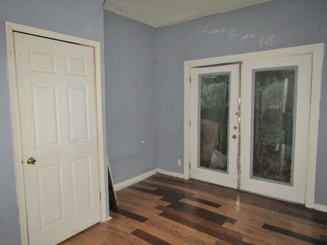 502 S Main St, Cornersville, TN 37047