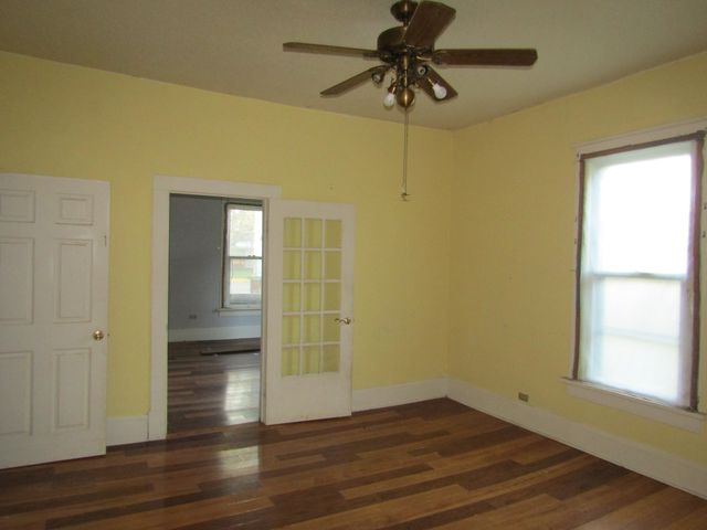 502 S Main St, Cornersville, TN 37047