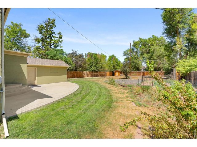 1423 11th St, Greeley, CO 80631