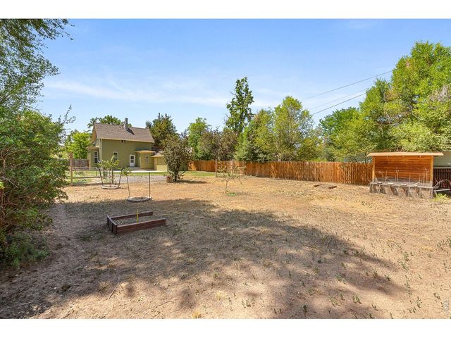 1423 11th St, Greeley, CO 80631