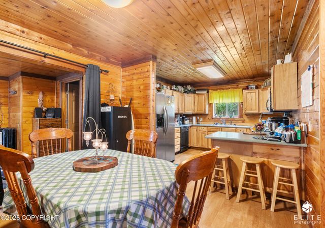 20297 W Lakes Boulevard, Big Lake, AK 99652