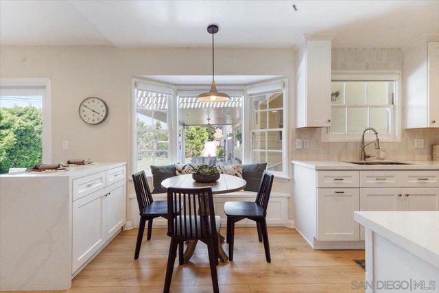 3544 Gardenia, Long Beach, CA 90807