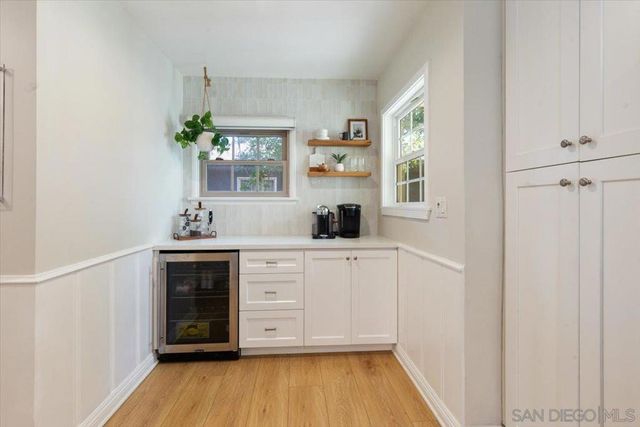 3544 Gardenia, Long Beach, CA 90807