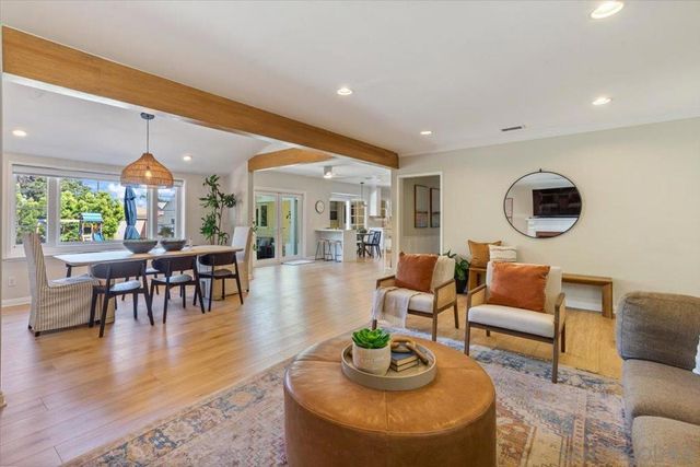3544 Gardenia, Long Beach, CA 90807