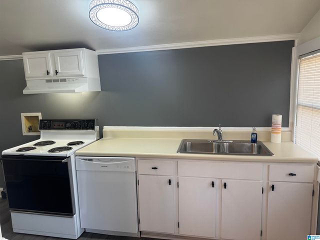 106 LAIRD AVENUE, Hueytown, AL 35023