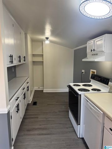106 LAIRD AVENUE, Hueytown, AL 35023